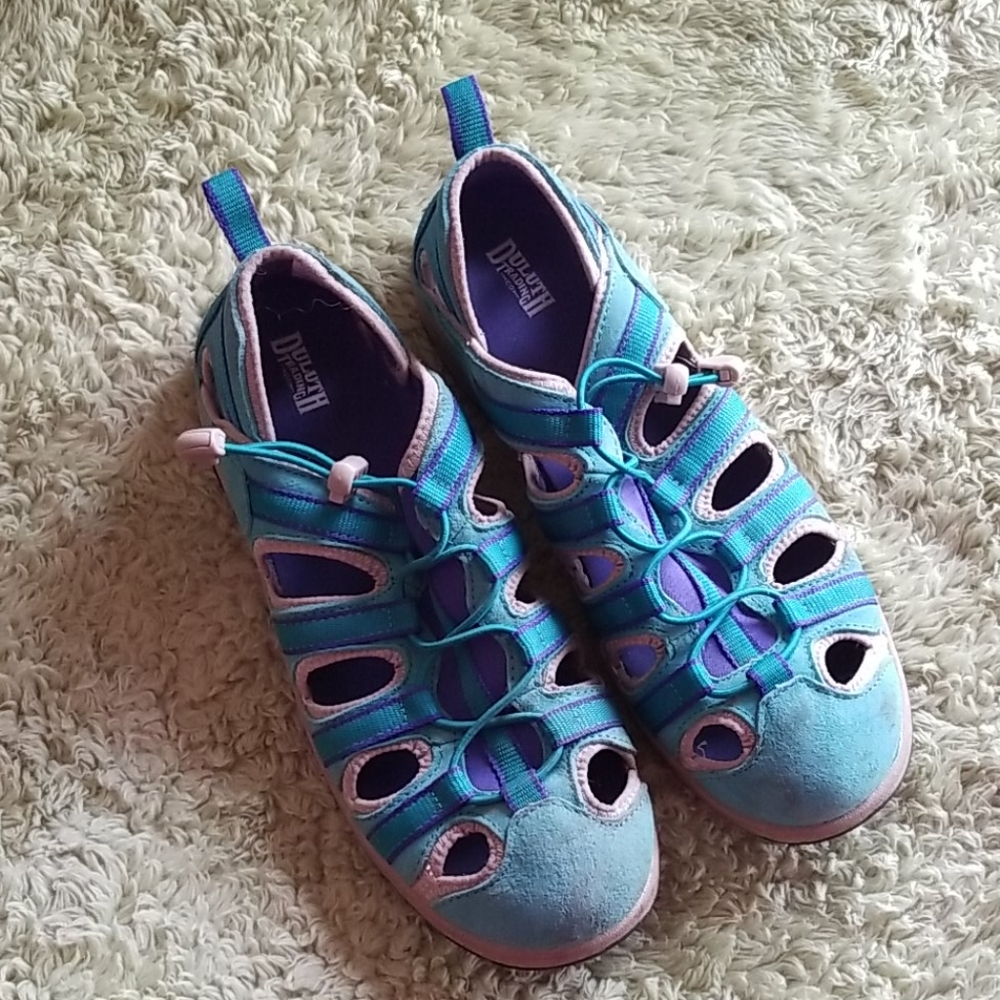 Duluth Trading Co shoes